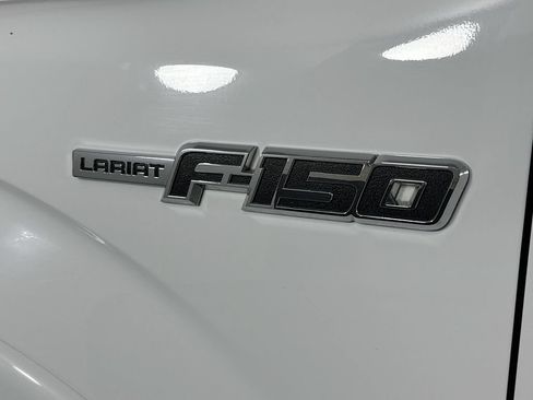 Used 2014 Ford F150 Lariat w/ Equipment Group 502A Luxury AWD/4WD image 8