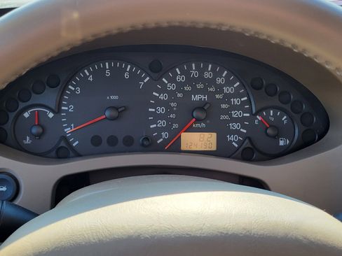 Used 2007 Ford Focus SES image 24