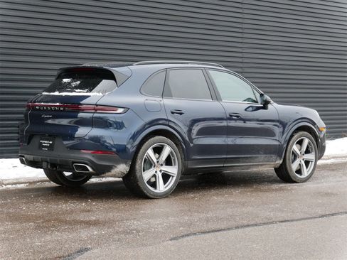 New 2026 Porsche Cayenne image 23