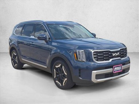Used 2024 Kia Telluride S w/ S Sunroof Package AWD/4WD image 3