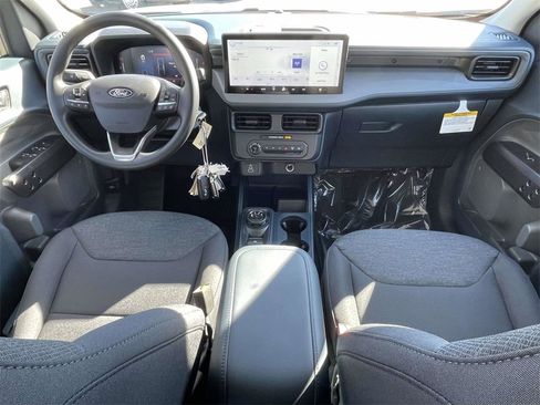 New 2026 Ford Maverick XL image 11