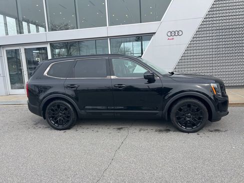 Used 2021 Kia Telluride EX w/ EX Premium Package image 12