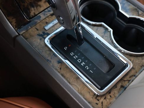 Used 2015 Lincoln Navigator L 2WD image 41