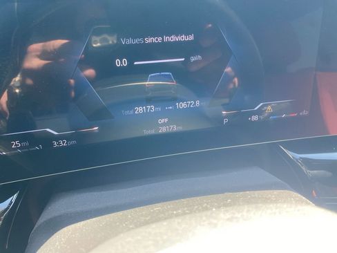 Used 2023 BMW X1 xDrive28i w/ M Sport Package image 16