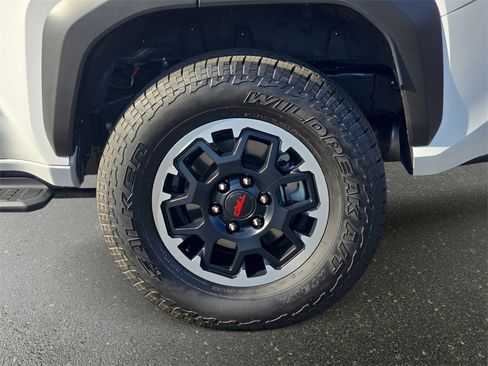 Used 2025 Toyota 4Runner TRD Off-Road Premium w/ Tow Technology Package image 38