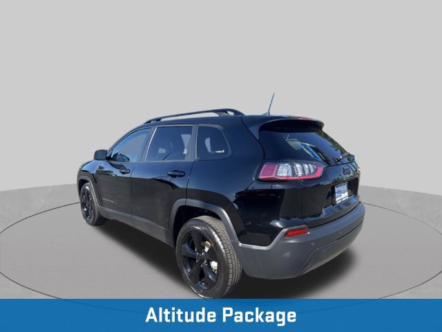 Used 2019 Jeep Cherokee Latitude Plus FWD image 3