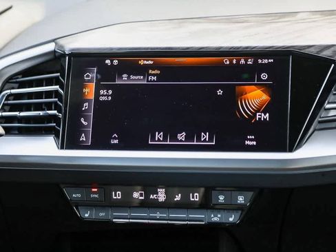 Used 2023 Audi Q4 e-tron Premium Plus w/ Premium Plus image 13