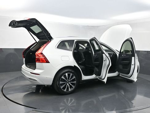 Used 2023 Volvo XC60 B5 Plus w/ Protection Package Premier image 36