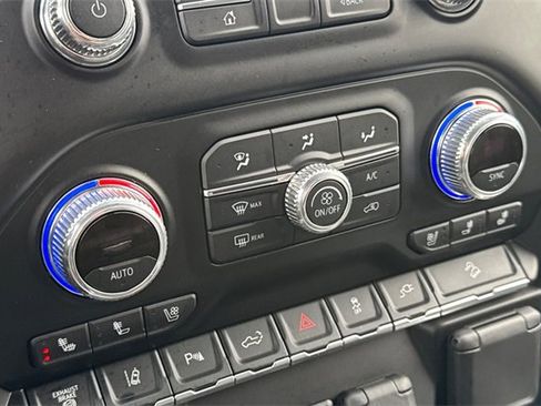 Used 2021 GMC Sierra 2500 Denali w/ Denali Ultimate Package image 28