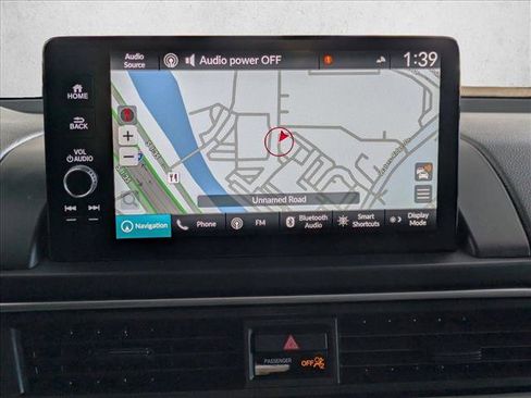 Used 2024 Honda Pilot Touring image 15