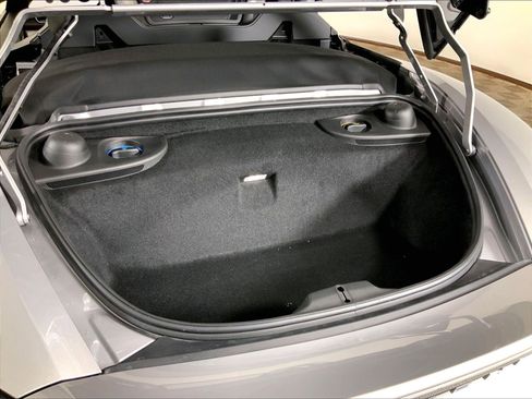 Certified 2021 Porsche 718 Boxster Spyder RWD image 24