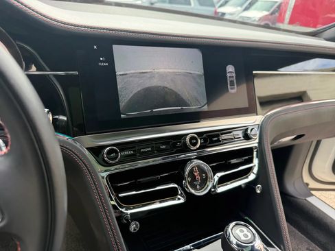 Used 2021 Bentley Flying Spur W12 AWD/4WD image 67