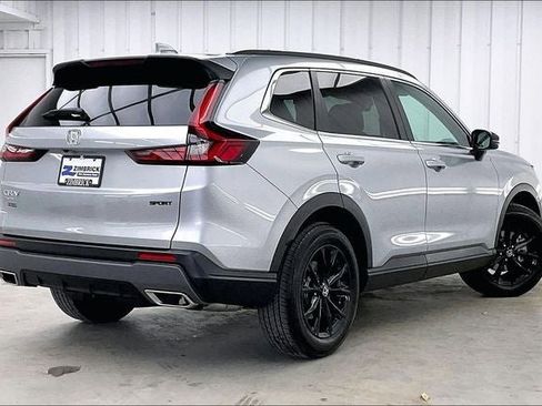 Certified 2025 Honda CR-V Sport image 12