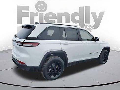 New 2026 Jeep Grand Cherokee Altitude AWD/4WD image 5