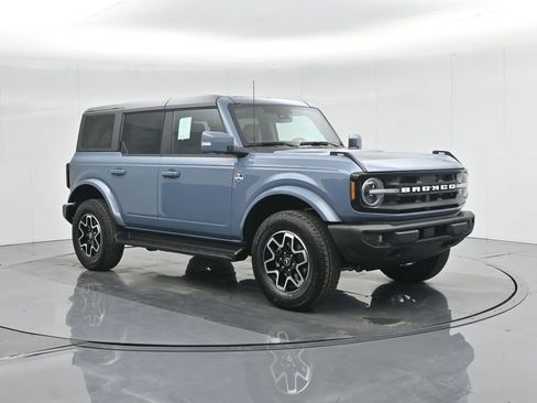 New 2025 Ford Bronco Outer Banks image 30