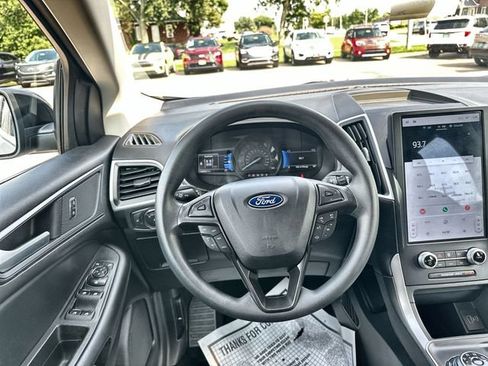 Used 2022 Ford Edge SE w/ Black Appearance Package AWD/4WD image 13