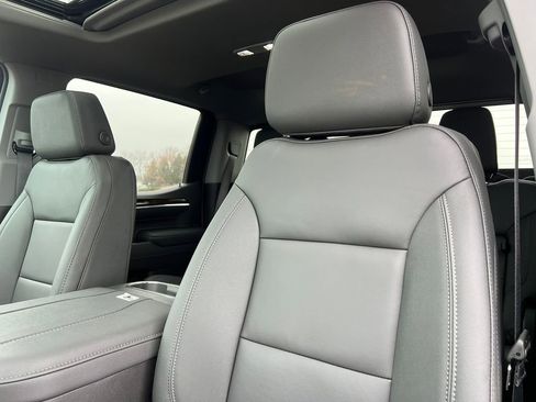 New 2026 GMC Sierra 1500 Elevation w/ Elevation Premium Package image 19
