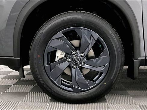 New 2026 Nissan Rogue SV image 12