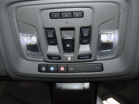 Used 2022 GMC Sierra 3500 Denali w/ Denali Ultimate Package image 50