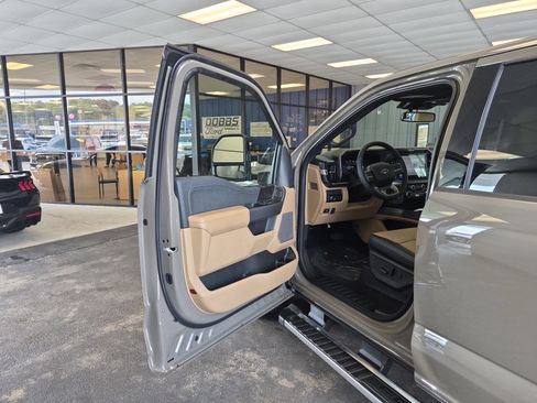 New 2026 Ford F250 Lariat image 11