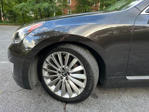 Used 2014 Hyundai Equus Ultimate RWD image 3
