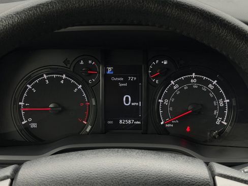 Used 2022 Toyota 4Runner SR5 Premium AWD/4WD image 11