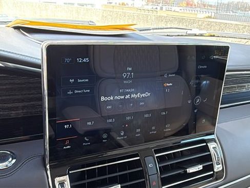 Used 2023 Lincoln Navigator Black Label image 32