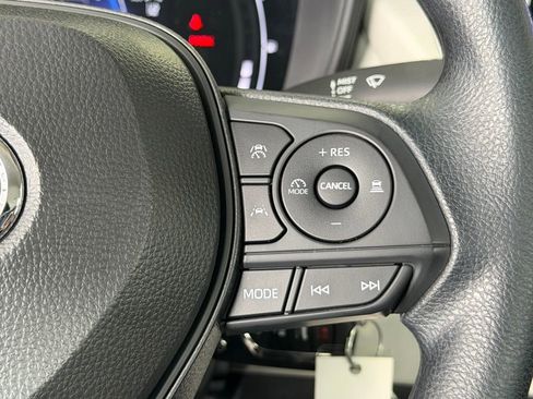 Used 2026 Toyota Corolla LE FWD image 23