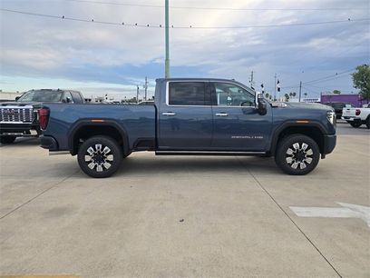 New 2026 GMC Sierra 2500 Denali w/ Denali Reserve Package