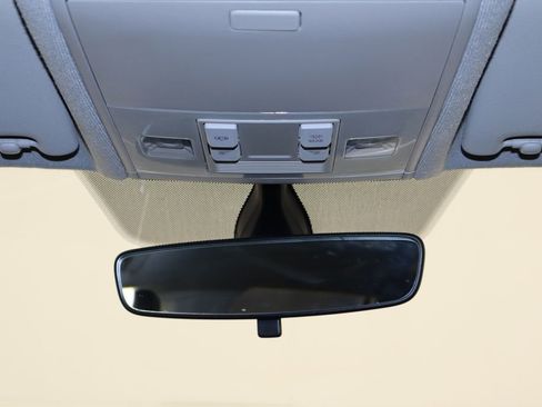 Used 2023 Volkswagen Tiguan S image 24