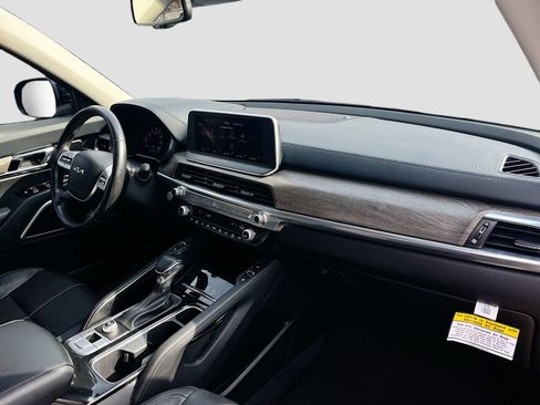 Used 2022 Kia Telluride EX w/ EX Premium Package FWD image 31