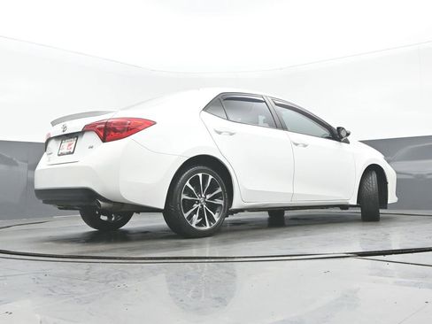Used 2017 Toyota Corolla L image 27
