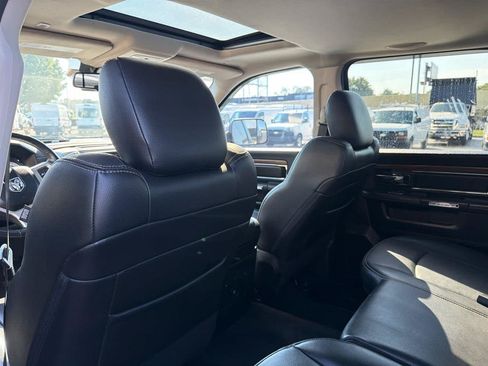 Used 2017 RAM 2500 Laramie AWD/4WD image 18