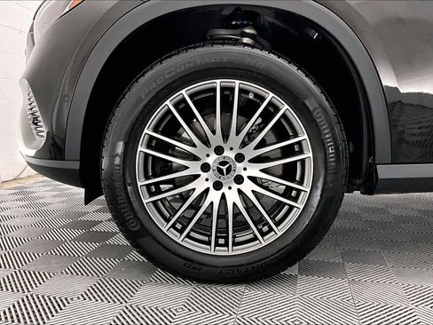 Used 2026 Mercedes-Benz GLC 300 image 8