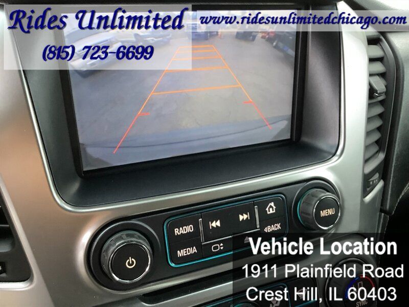 Used 2015 Chevrolet Suburban LT w/ Luxury Package AWD/4WD image 23