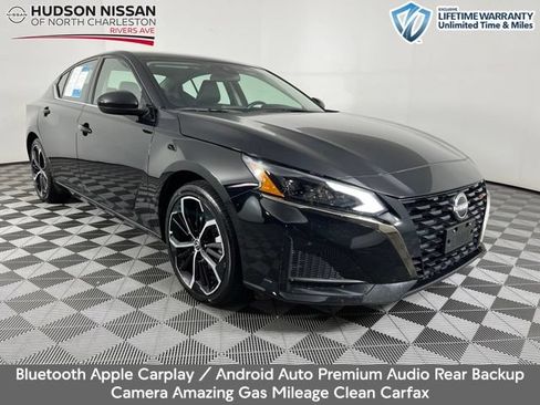 Used 2024 Nissan Altima 2.5 SR FWD image 1