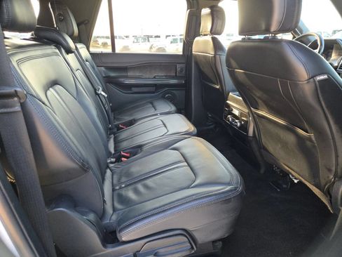 Used 2020 Ford Expedition Max Limited RWD image 25