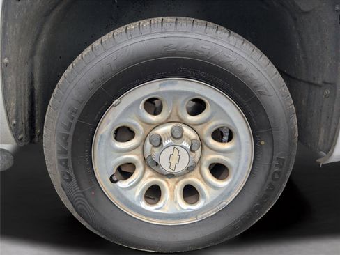 Used 2011 Chevrolet Silverado 1500 LS image 41