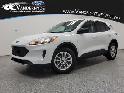 Certified 2022 Ford Escape SE