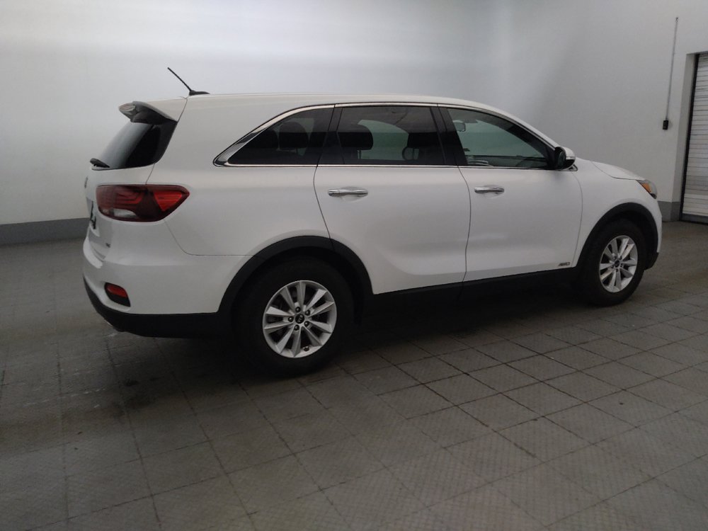 Used 2019 Kia Sorento AWD V6 image 10