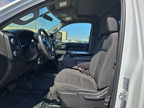 Used 2022 GMC Sierra 3500 Pro w/ Convenience Package AWD/4WD image 7