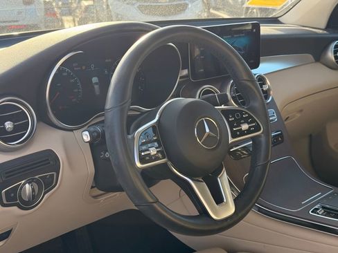 Used 2022 Mercedes-Benz GLC 300 4MATIC image 23