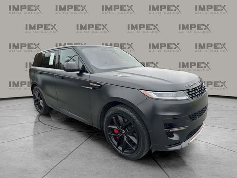 Used 2023 Land Rover Range Rover Sport First Edition image 7