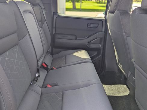 New 2026 Nissan Frontier SV AWD/4WD image 33