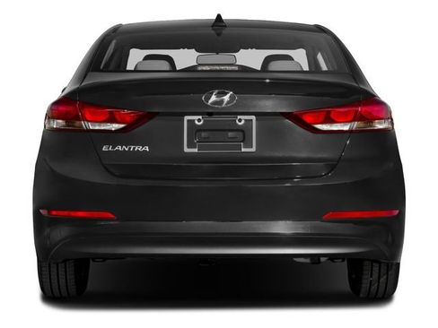 Used 2018 Hyundai Elantra SEL FWD image 5