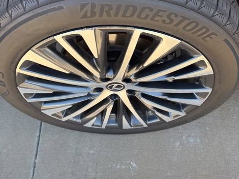 Used 2023 Lexus RX 350 Premium Plus image 13