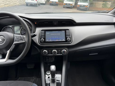 Used 2018 Nissan Kicks S w/ Exterior Package FWD image 19