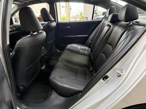 Used 2015 Honda Accord EX-L image 13