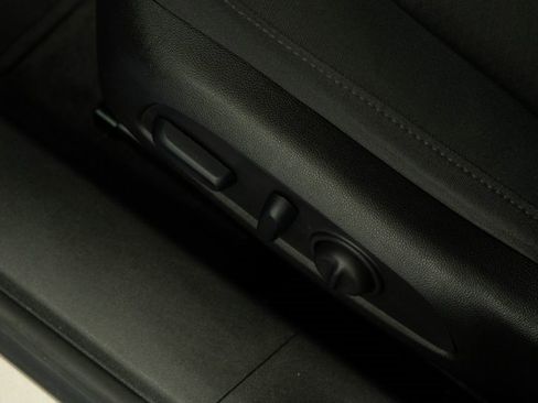 Used 2024 Chevrolet Malibu LT image 16