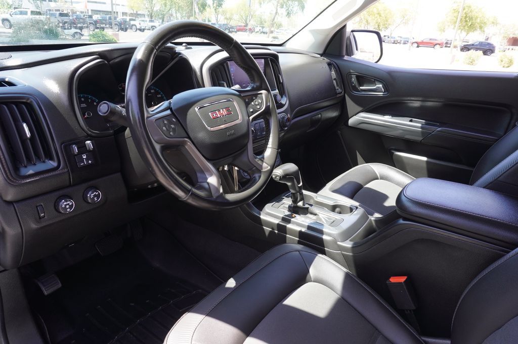 Used 2021 GMC Canyon AT4 w/ Driver Alert Package AWD/4WD image 18